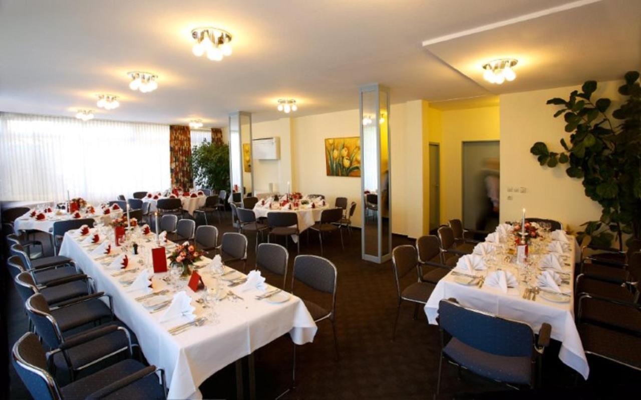 Hotel Panorama Einbeck Exterior photo